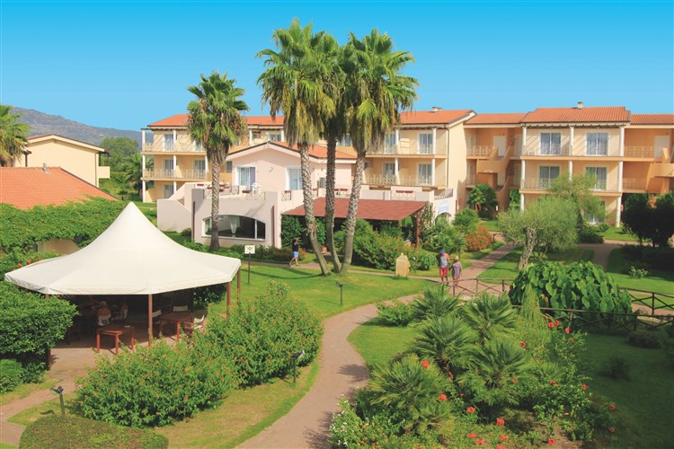 areal hotela Nicotera Beach v Nicotera Marina v talianskej Kalabrii | Nicotera Beach